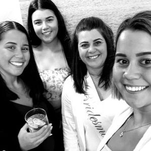 Meet your Posher, Melissa